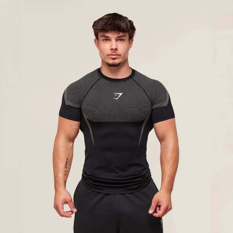 Undefeated Compression T-Shirt Mesh Panel