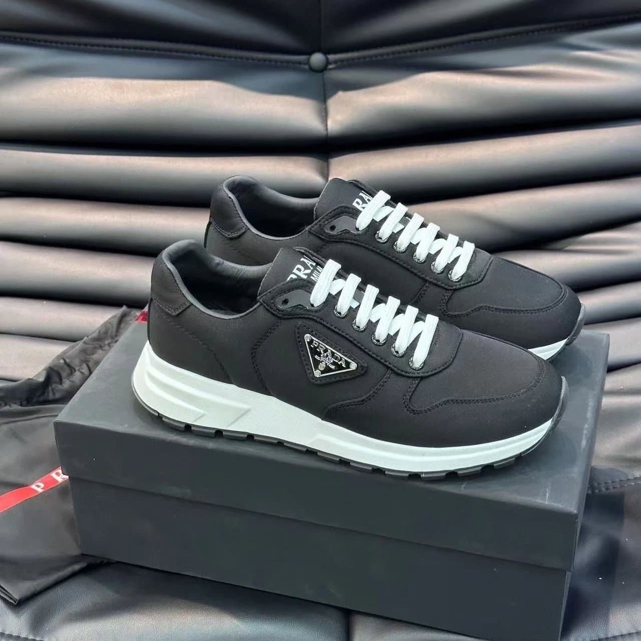Prada Linea Rossa Sneaker Black/White