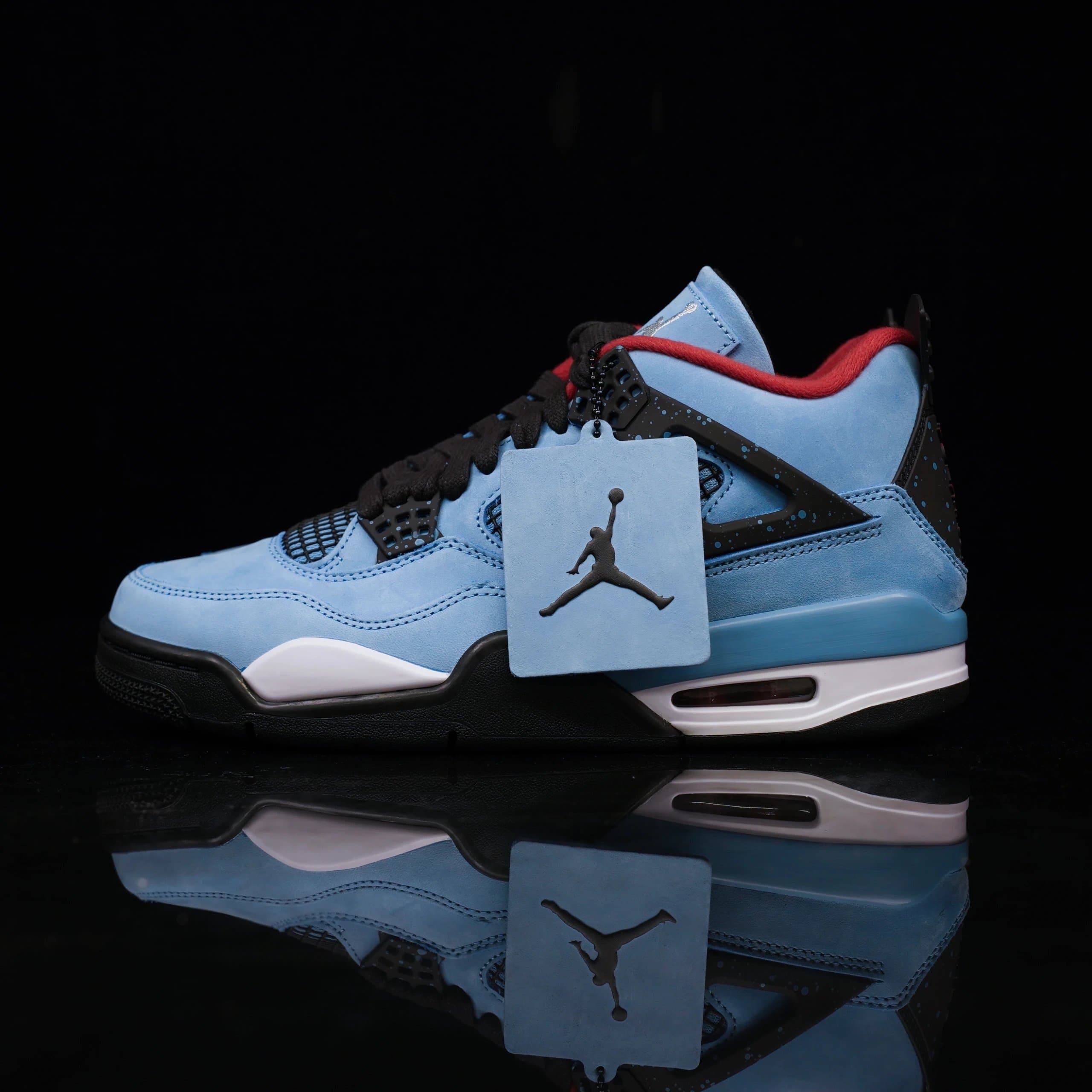 Air Jordan 4 Travis Scott