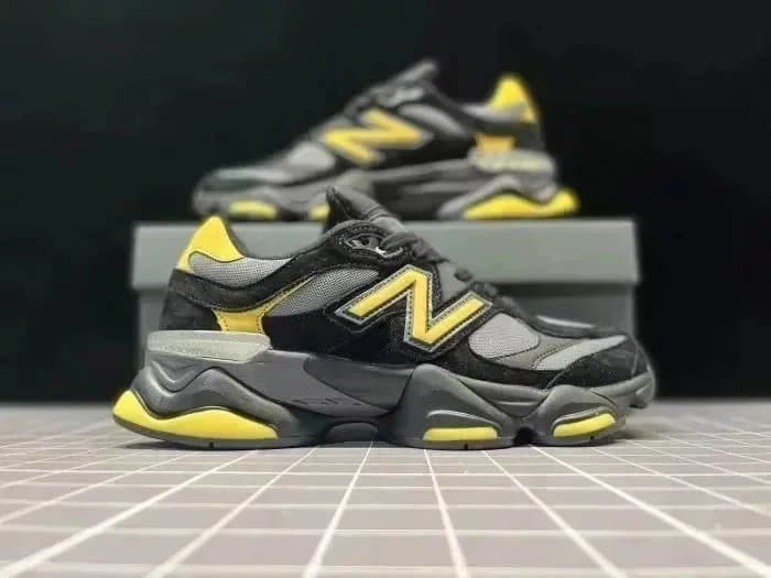 New Balance 2002R Rainbow — 20