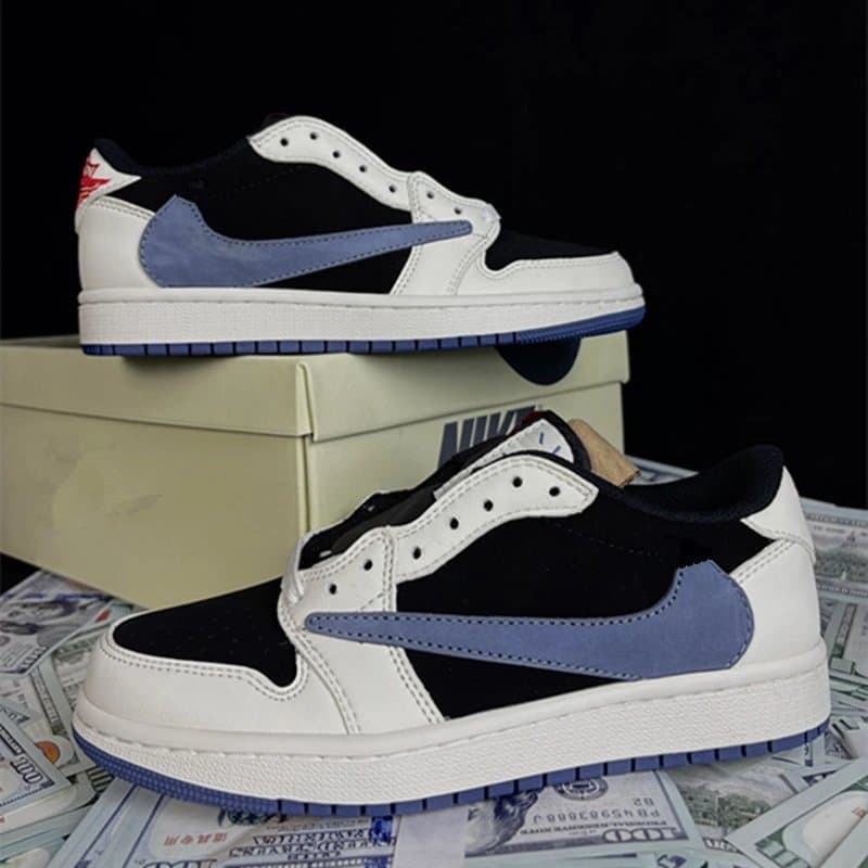 Travis Scott Air Jordan 1 Low Cactus Jack — 黑白蓝