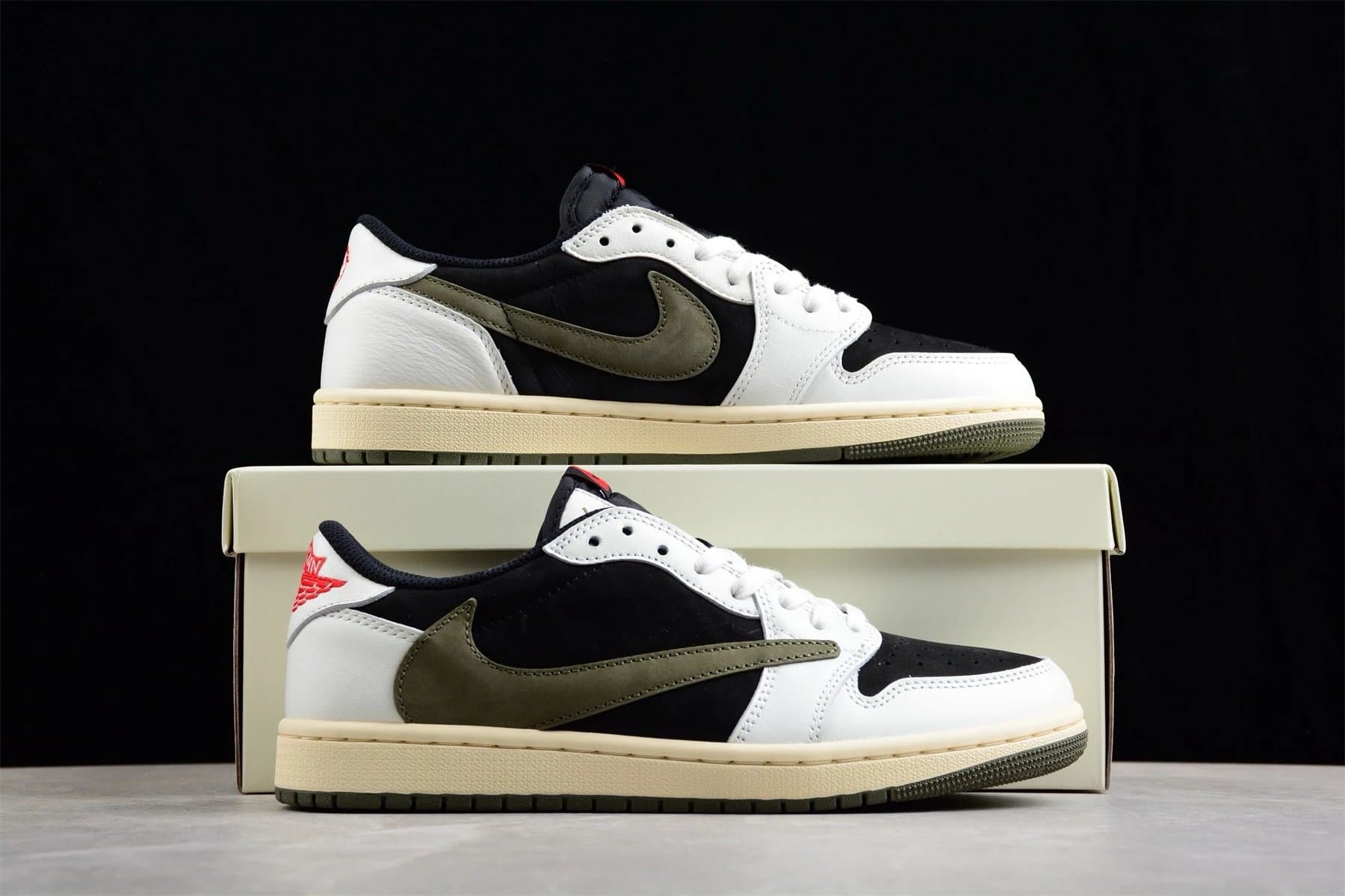 Travis Scott Air Jordan 1 Low Cactus Jack — 黑绿橄榄
