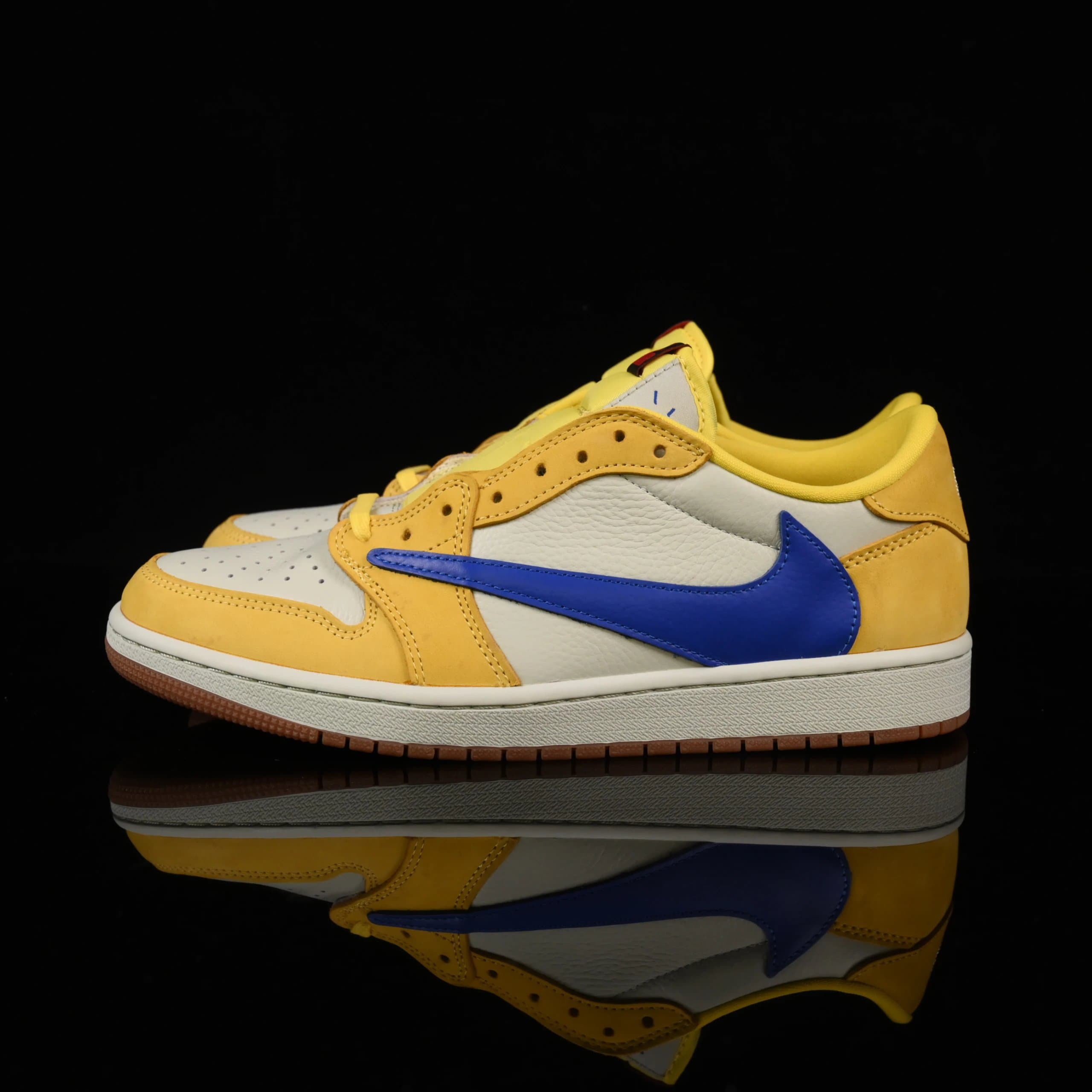 Nike × Travis Scott Air Force 1 Low Cactus Jack — DZ4137-700 倒钩7.0 黄蓝