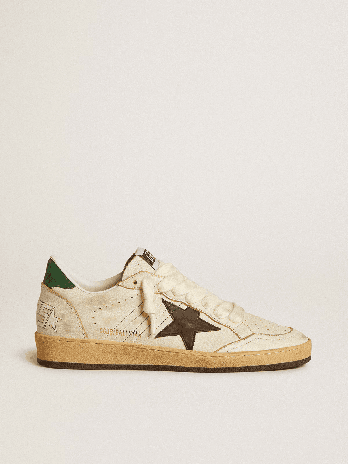 Golden Goose Superstar Distressed White — BALL STAR 28