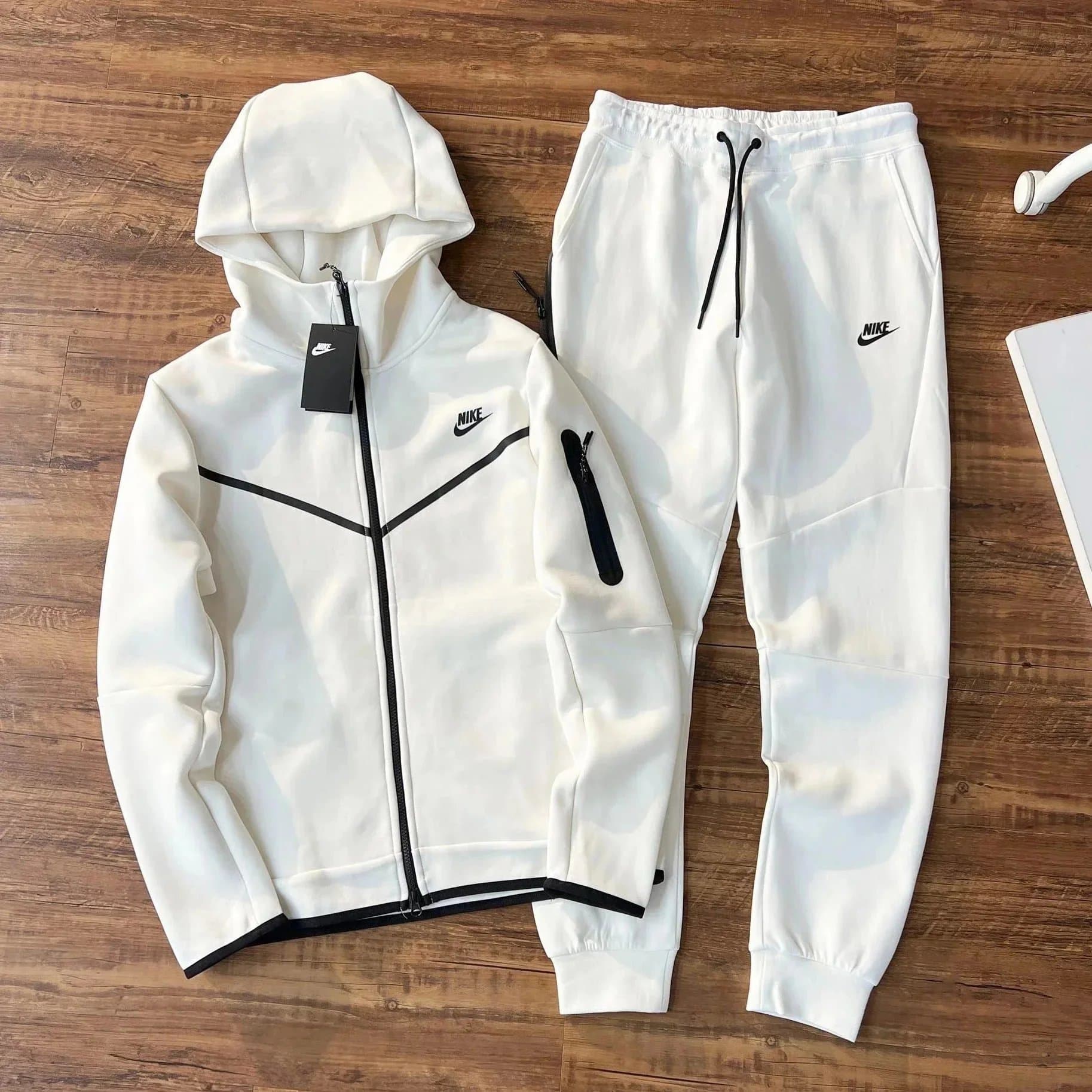 Nike Tech Fleece Hooded Jacket University Red — 套装 白色