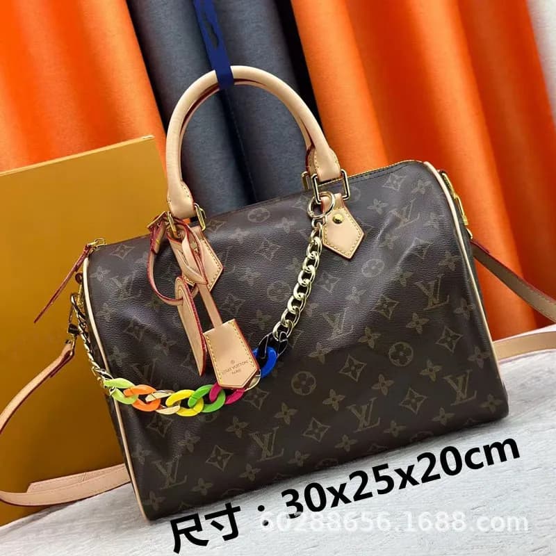 Louis Vuitton Keepall 50 Monogram Canvas — 121