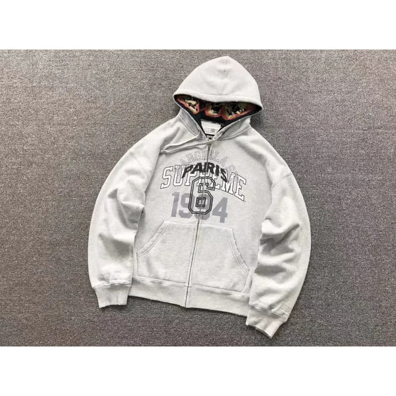 Supreme Straight Fit Jeans Light Wash — E573#拉链卫衣灰色