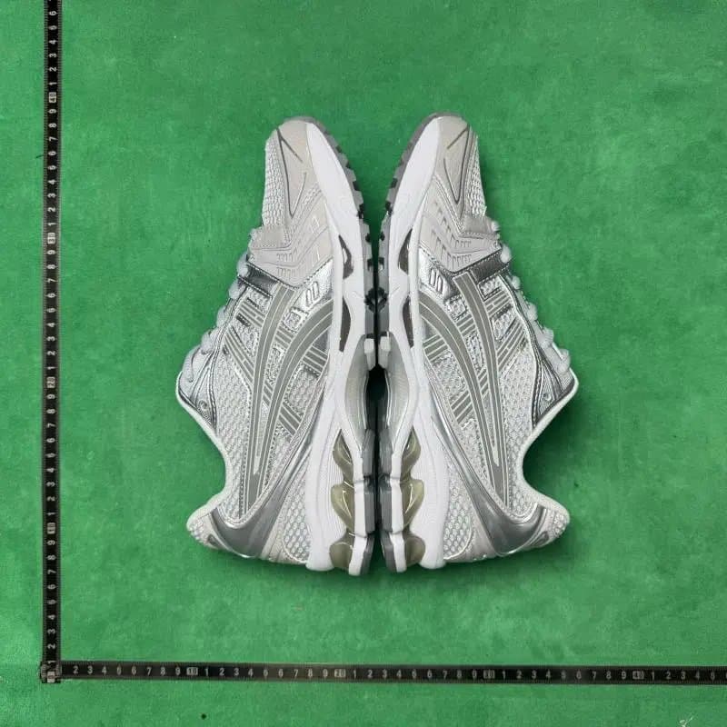 Asics Gel-Kayano 14 Silver Grey