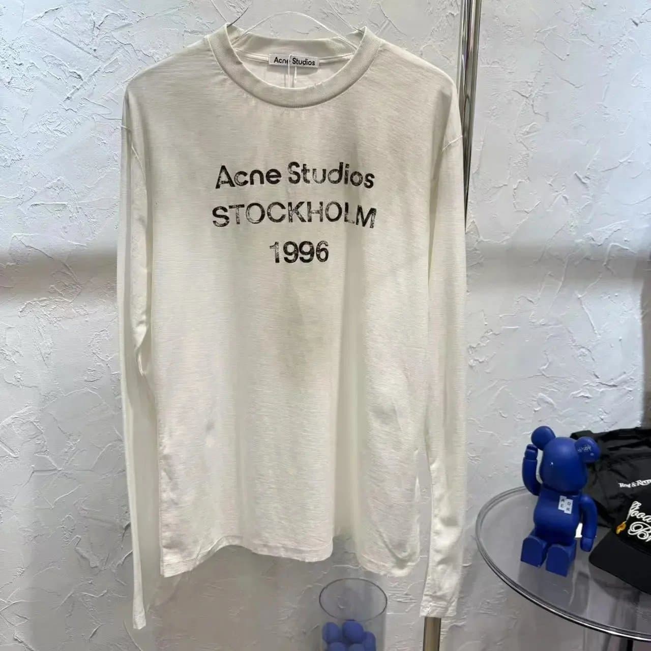 Acne Studios Graphic Tee Stockholm 1996 — m白色