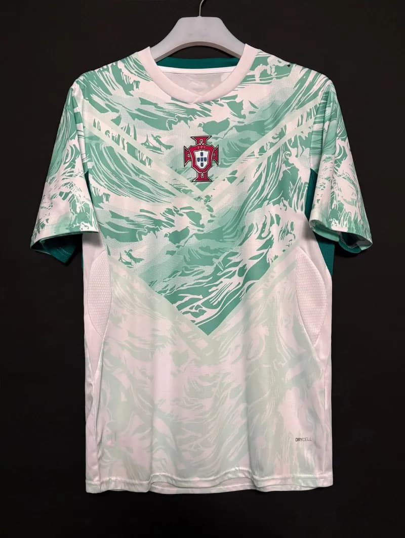 Nike Croatia Home Jersey Checkerboard — 26世界杯葡萄牙客场