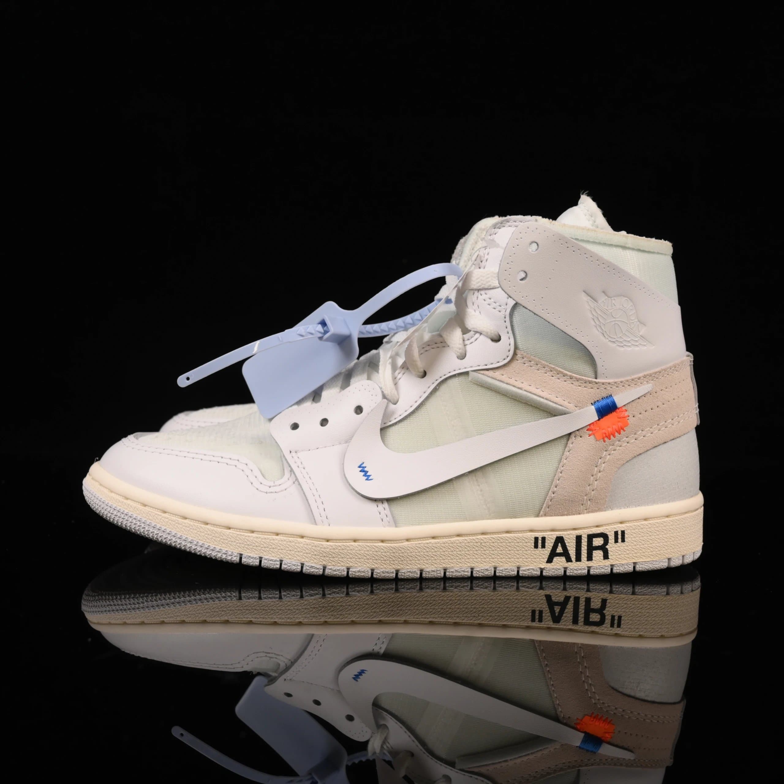Nike × Travis Scott Air Force 1 Low Cactus Jack — AQ0818-100 J1OFF-WHlTE高帮白蓝