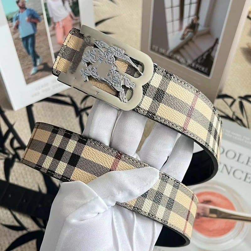Burberry Check Belt Classic Vintage Check