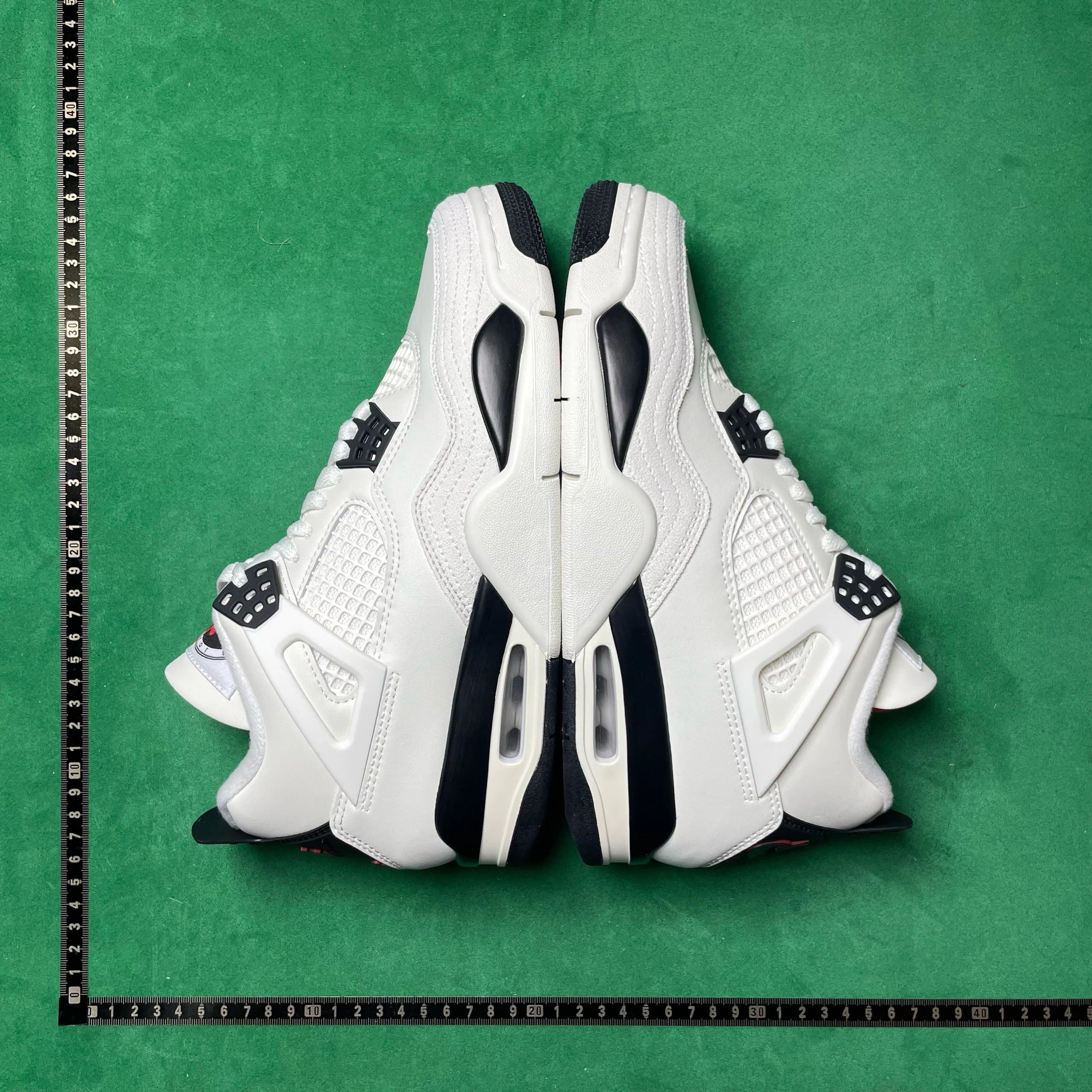 Air Jordan 4 Olive — 15号飞行俱乐部[M4002-100