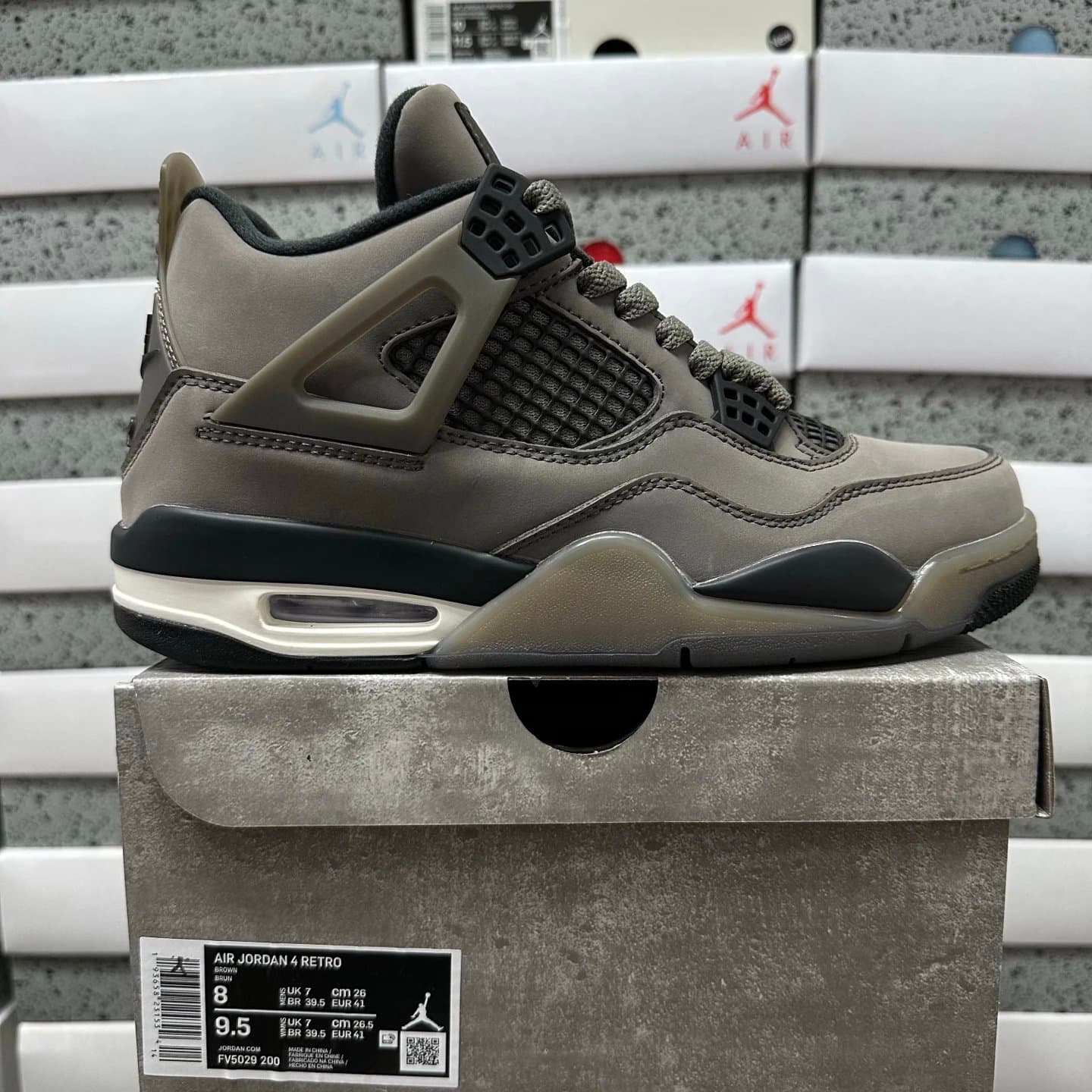 Air Jordan 4 Retro Brown