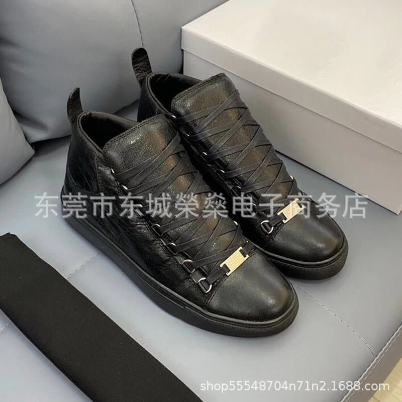 Balenciaga Speed Trainer Shiny Blue — 黑色