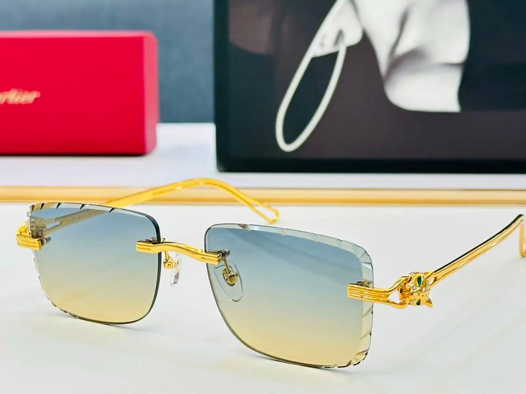 Panthère de Cartier Sunglasses Gold Frame with Panther Motif — 4