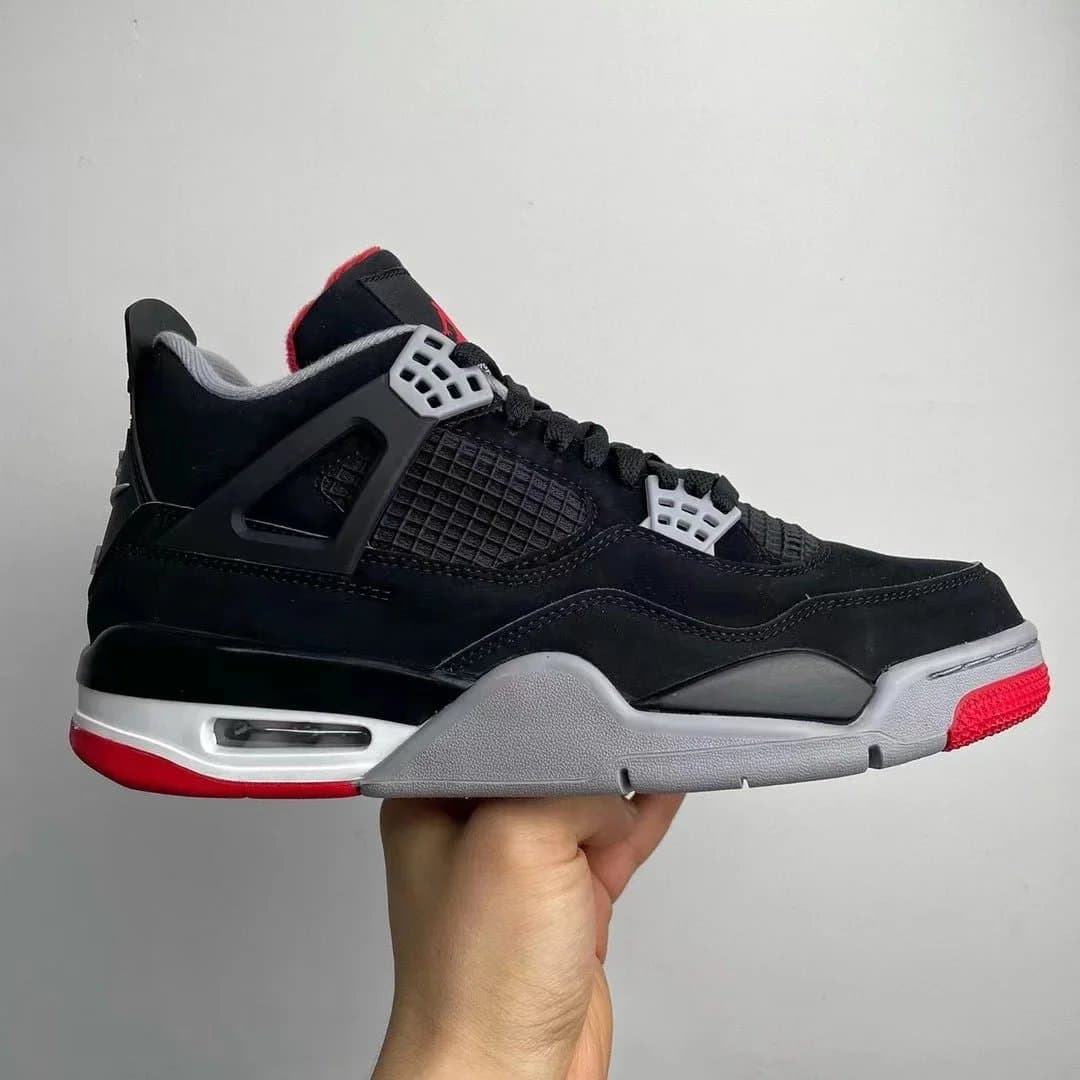Air Jordan 4 Bred