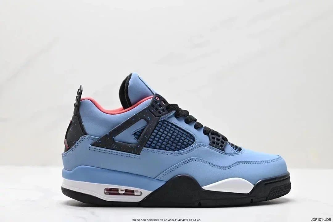 Air Jordan 4 Thunder