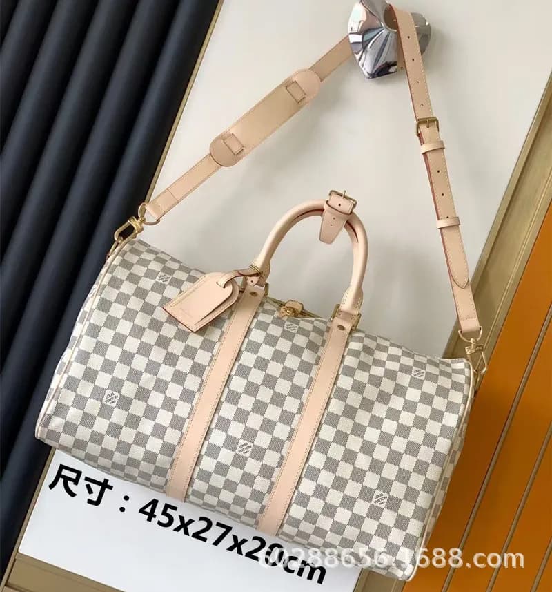 Louis Vuitton Keepall 50 Monogram Canvas — 17