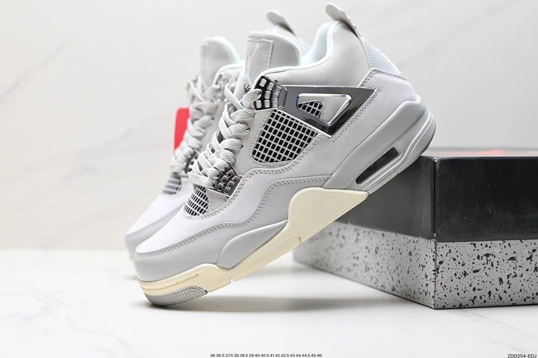Air Jordan 4 Thunder — 颜色3