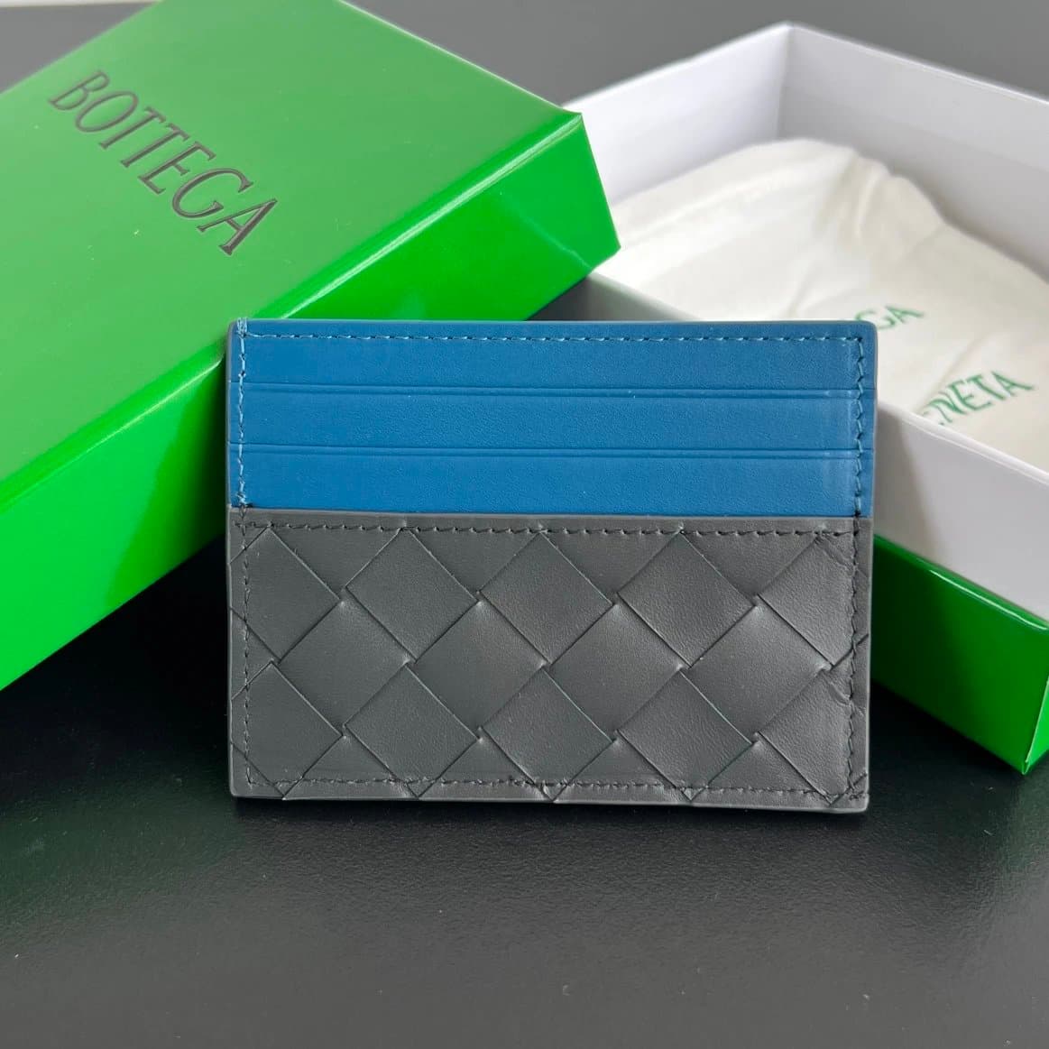 Bottega Veneta Card Holder Intrecciato