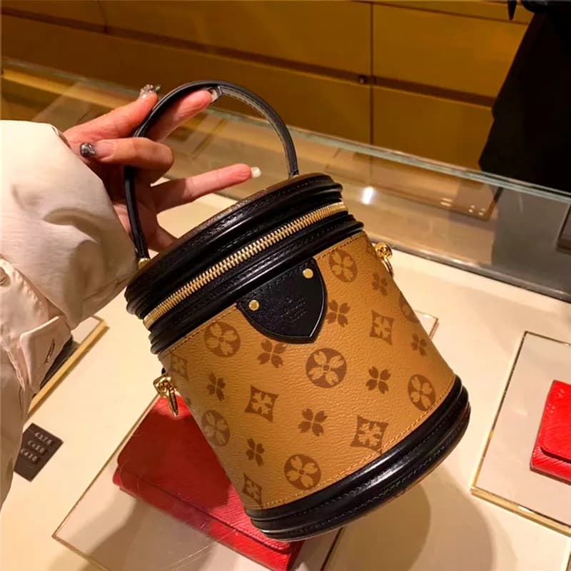 Louis Vuitton Speedy 25 Monogram Canvas — v12发财桶大号 赠送丝巾