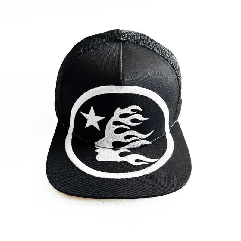 Palace Snapback Cap Flame Star — 黑色【立体刺绣】