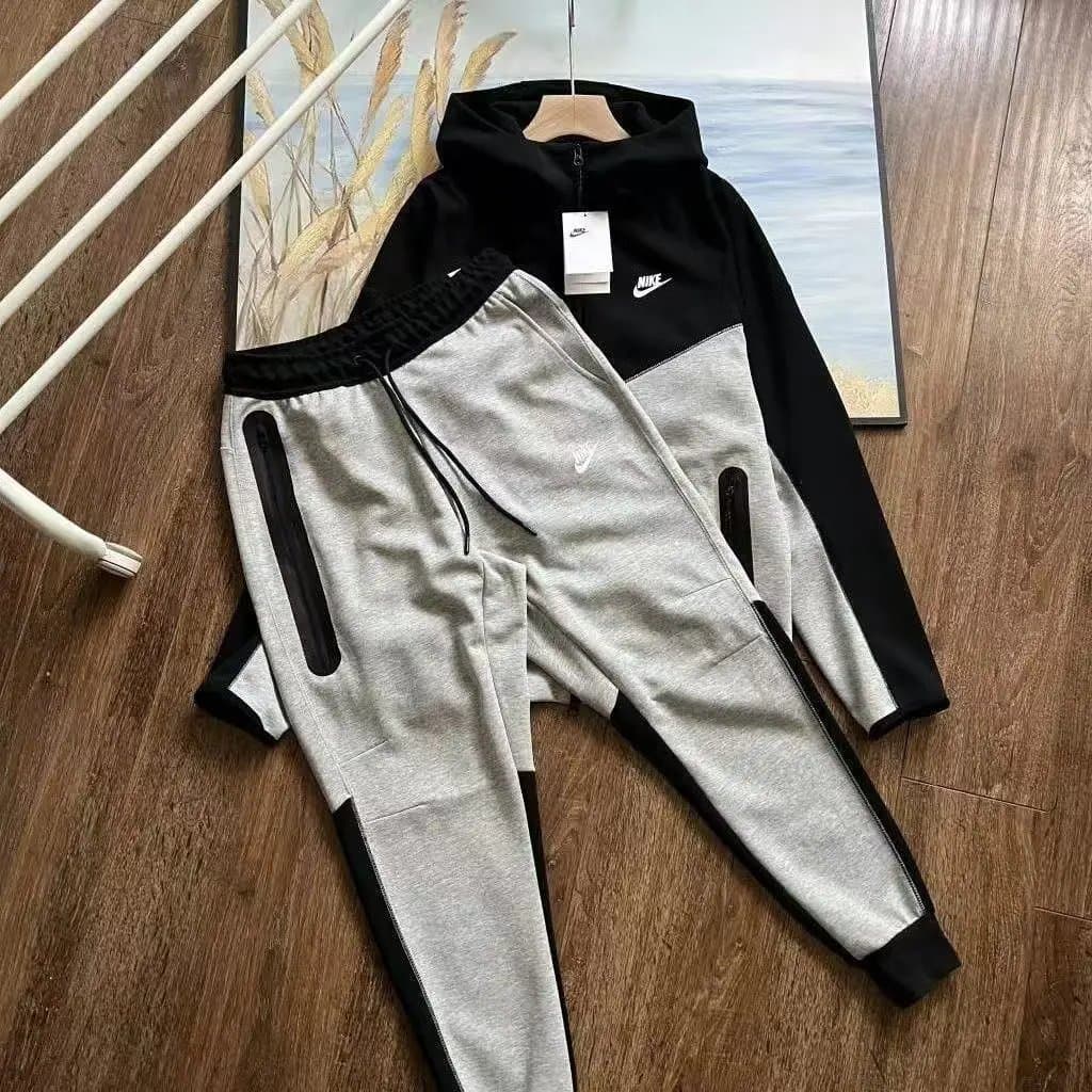 Nike Tech Fleece Hoodie and Joggers Olive and Beige Colorblock — 黑灰拼