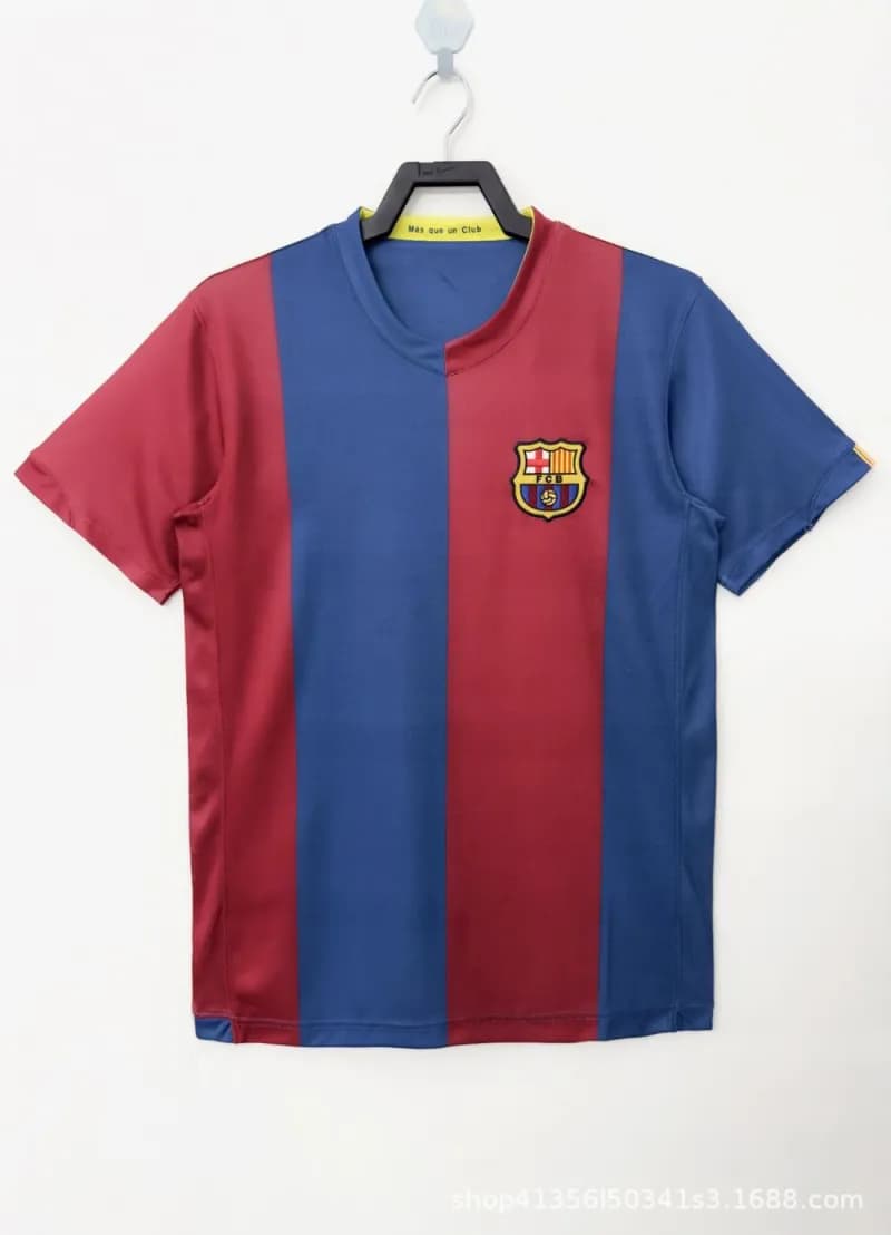 Polo Shirt Real Madrid Crest — 06--07巴塞主