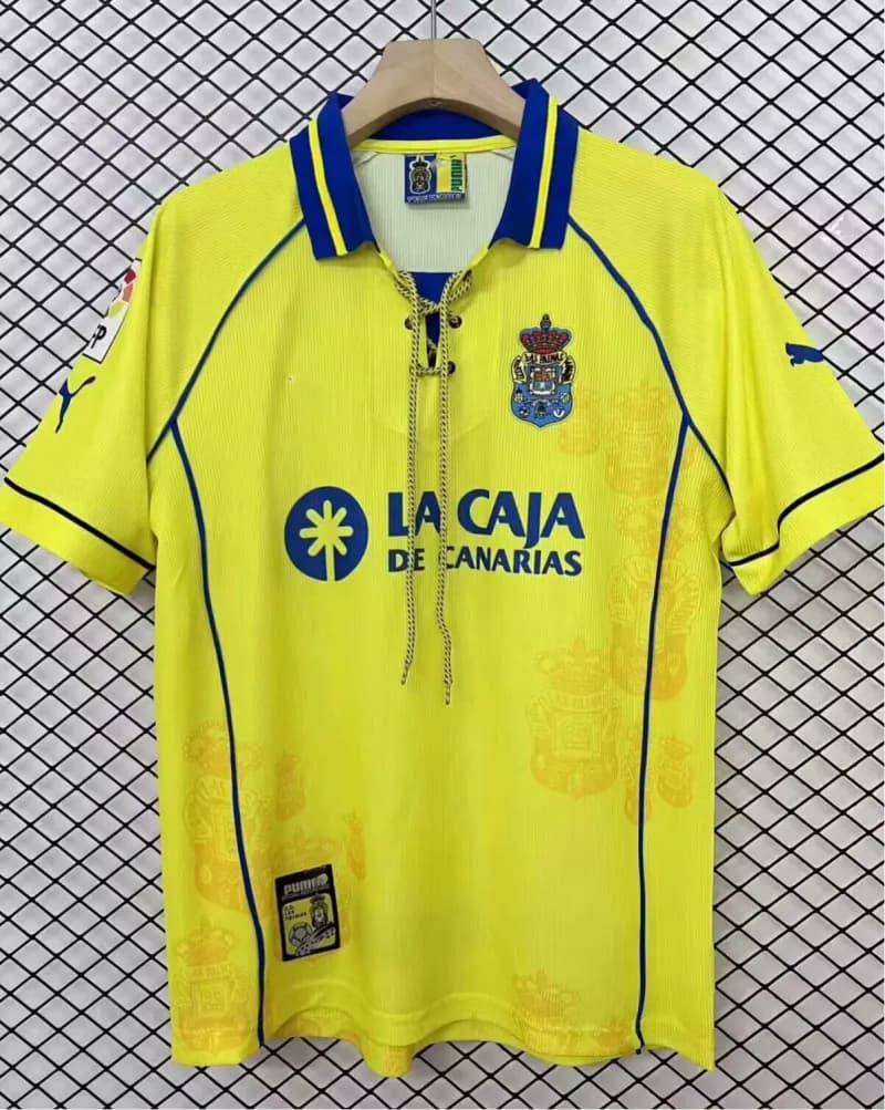 Colo-Colo Home Jersey 2023-24 — 97/98拉斯帕耳马斯主场