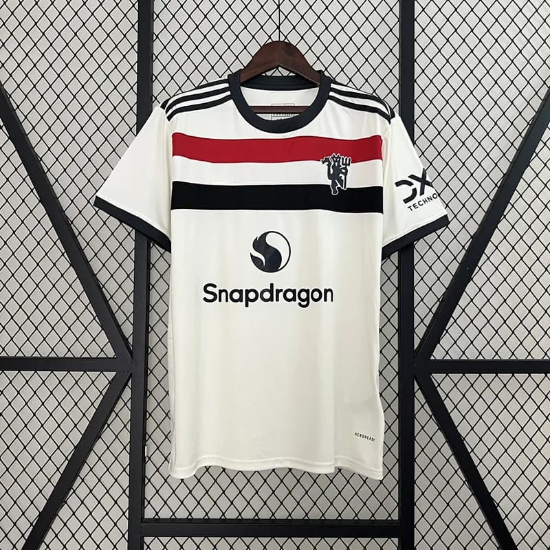 Puma Home Jersey Etihad Airways — 2425 manchester united away kit