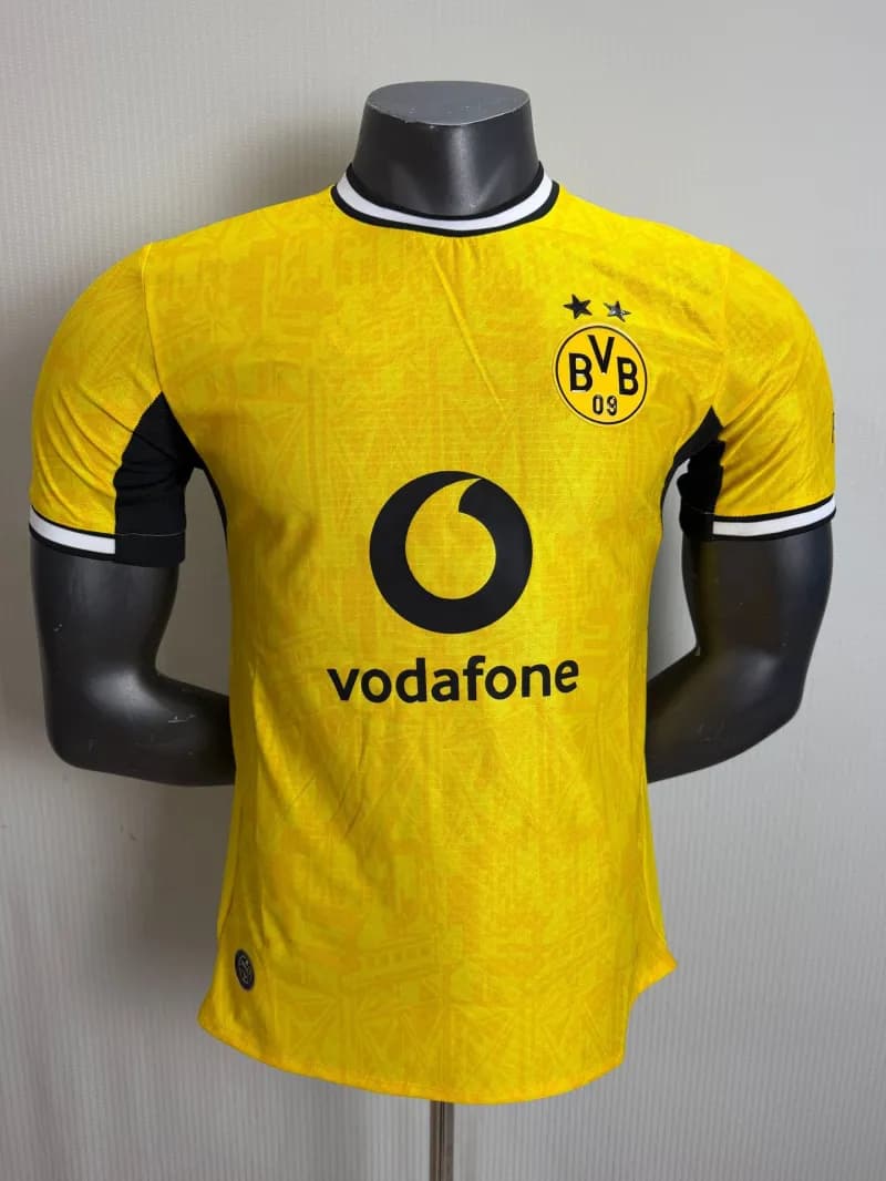 Home Jersey Qatar Airways — 球员:2627多特主场