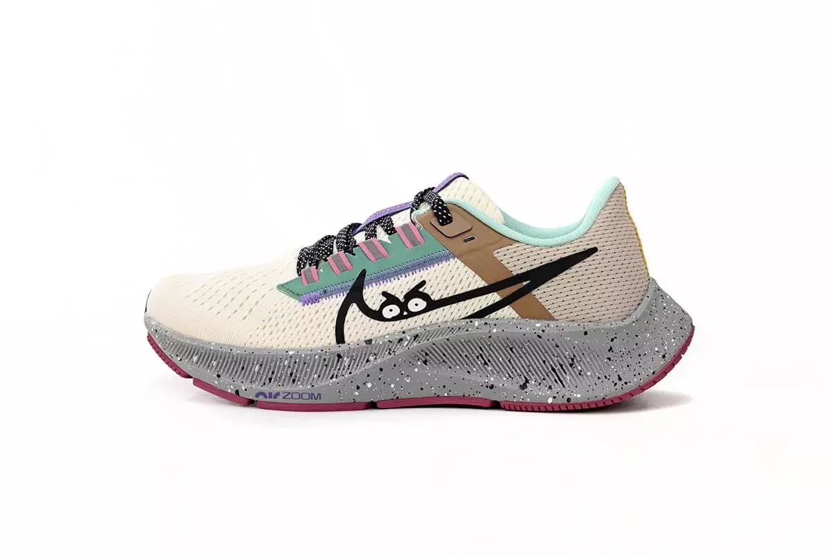 Nike Air Zoom Pegasus 38 Volt/White/Black — Running Club DO2337-100