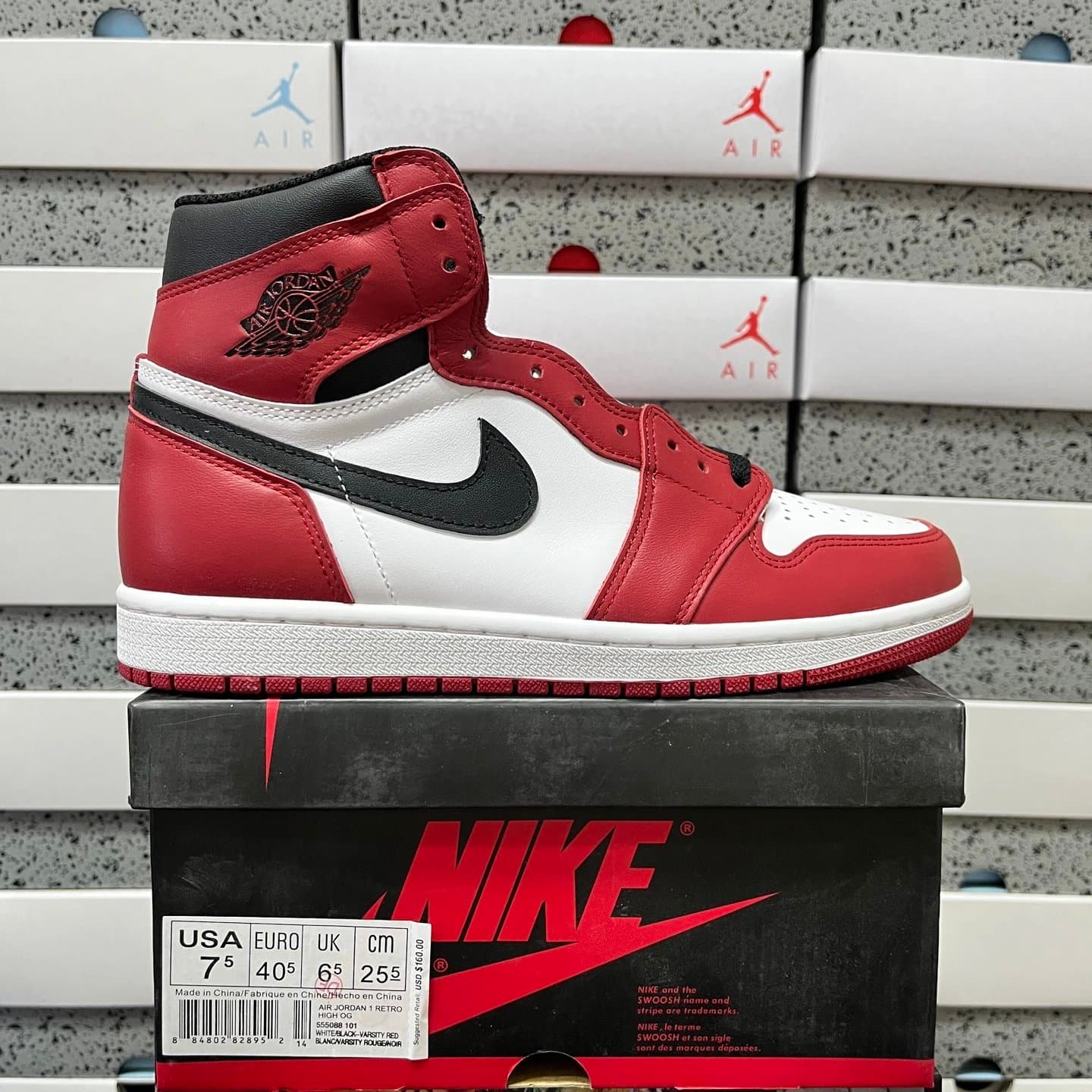 Air Jordan 1 High OG Bred Toe — 555088-101 芝加哥
