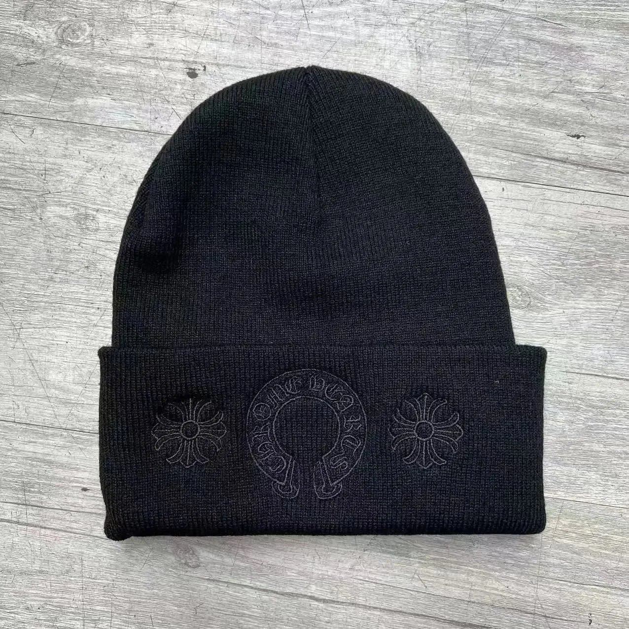 Chrome Hearts Beanie Cross Logo Patch — 三花黑色线