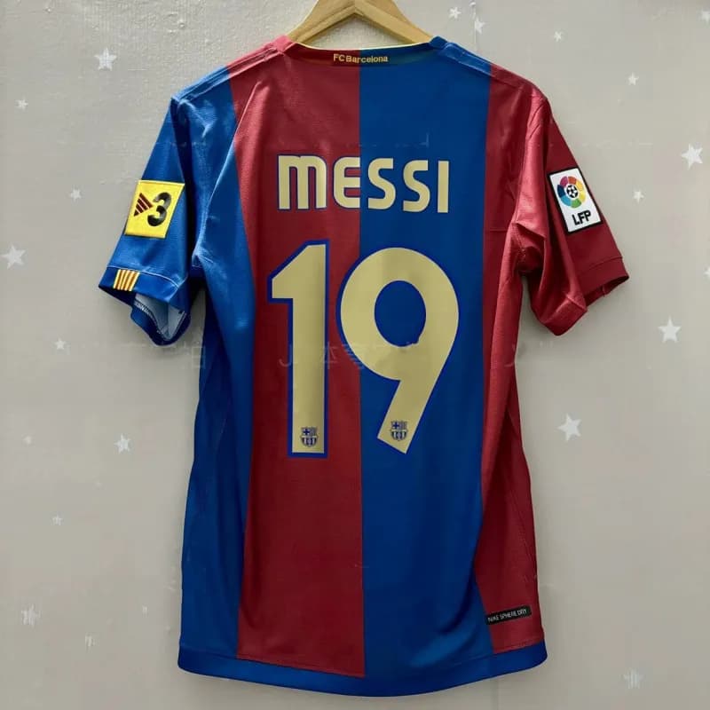 Nike Soccer Jersey Ronaldo 9 — 0607巴萨主场印19号+2臂章