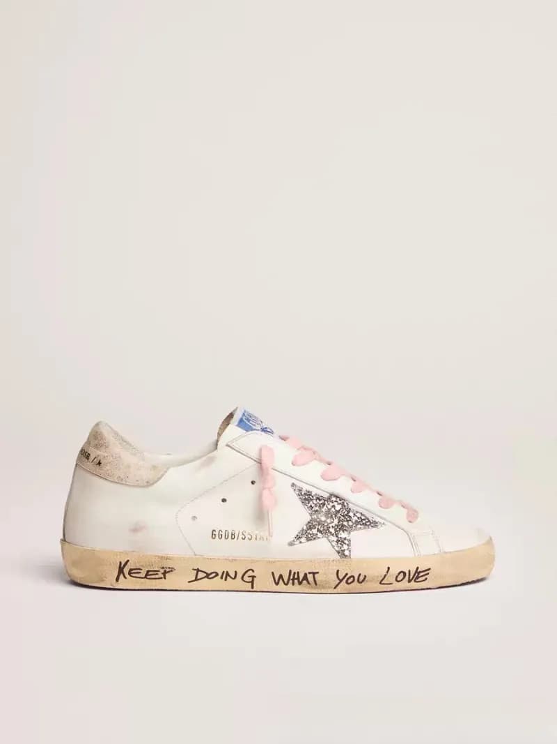 Golden Goose Superstar Distressed White with Navy Heel — 白色