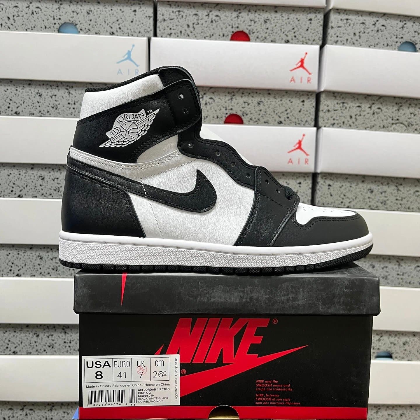 Air Jordan 1 High OG Bred Toe — 555088-010 黑白熊猫
