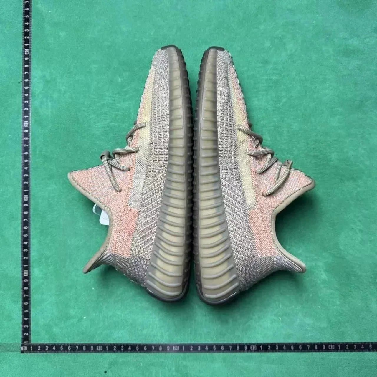 Yeezy Boost 350 V2 Zebra — 脏橙天使FZ5240