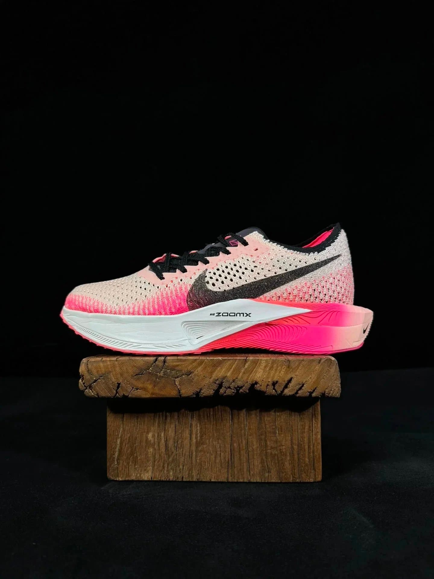 Nike ZoomX Vaporfly Pink Glow
