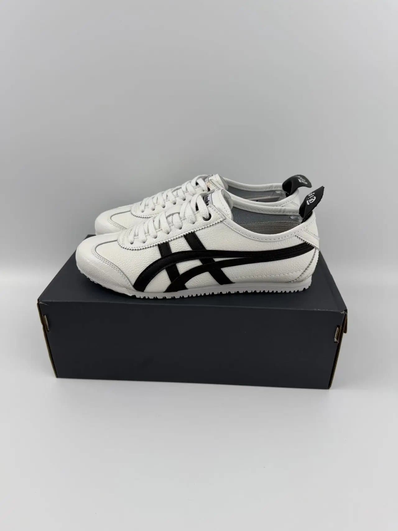 Asics Gel-Lyte III Mexico 66 — 0190白黑