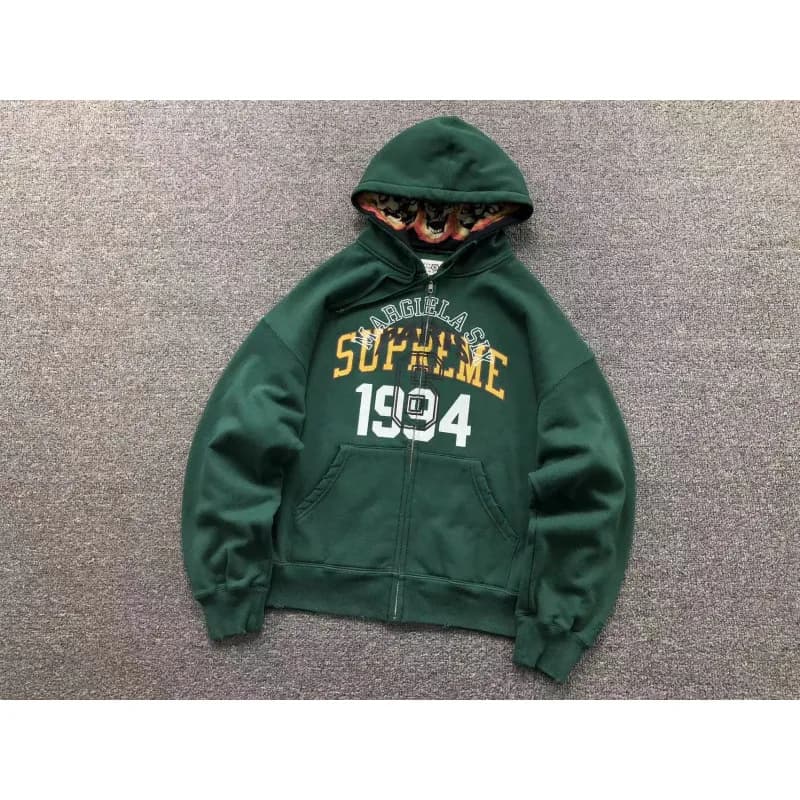 Supreme Straight Fit Jeans Light Wash — E573#拉链卫衣绿色