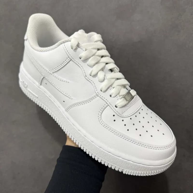 Nike Air Force 1 Low Triple White