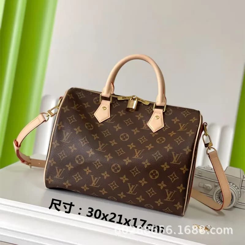 Louis Vuitton Keepall 50 Monogram Canvas — 95