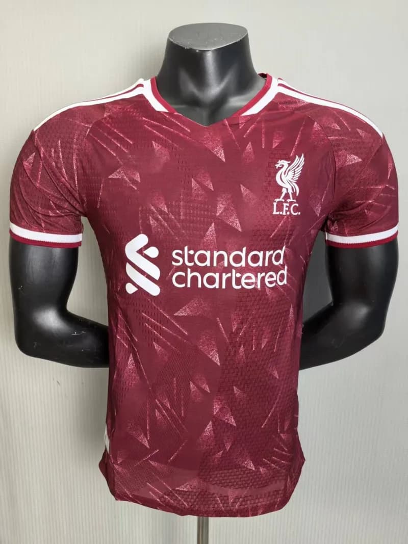 Home Jersey Qatar Airways — 球员:2627利物浦主场