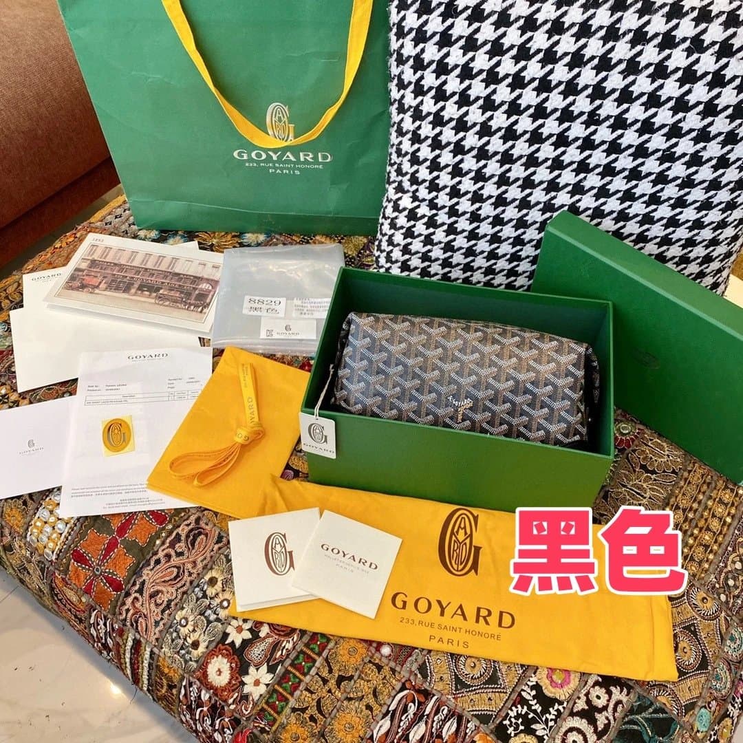 Goyard Saint Louis Pouch Goyardine Canvas