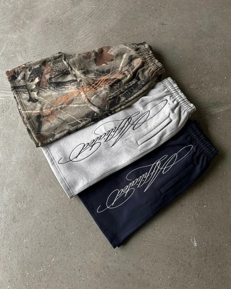 Fear of God Essentials Elastic-Waist Shorts Camouflage Print — 深蓝色