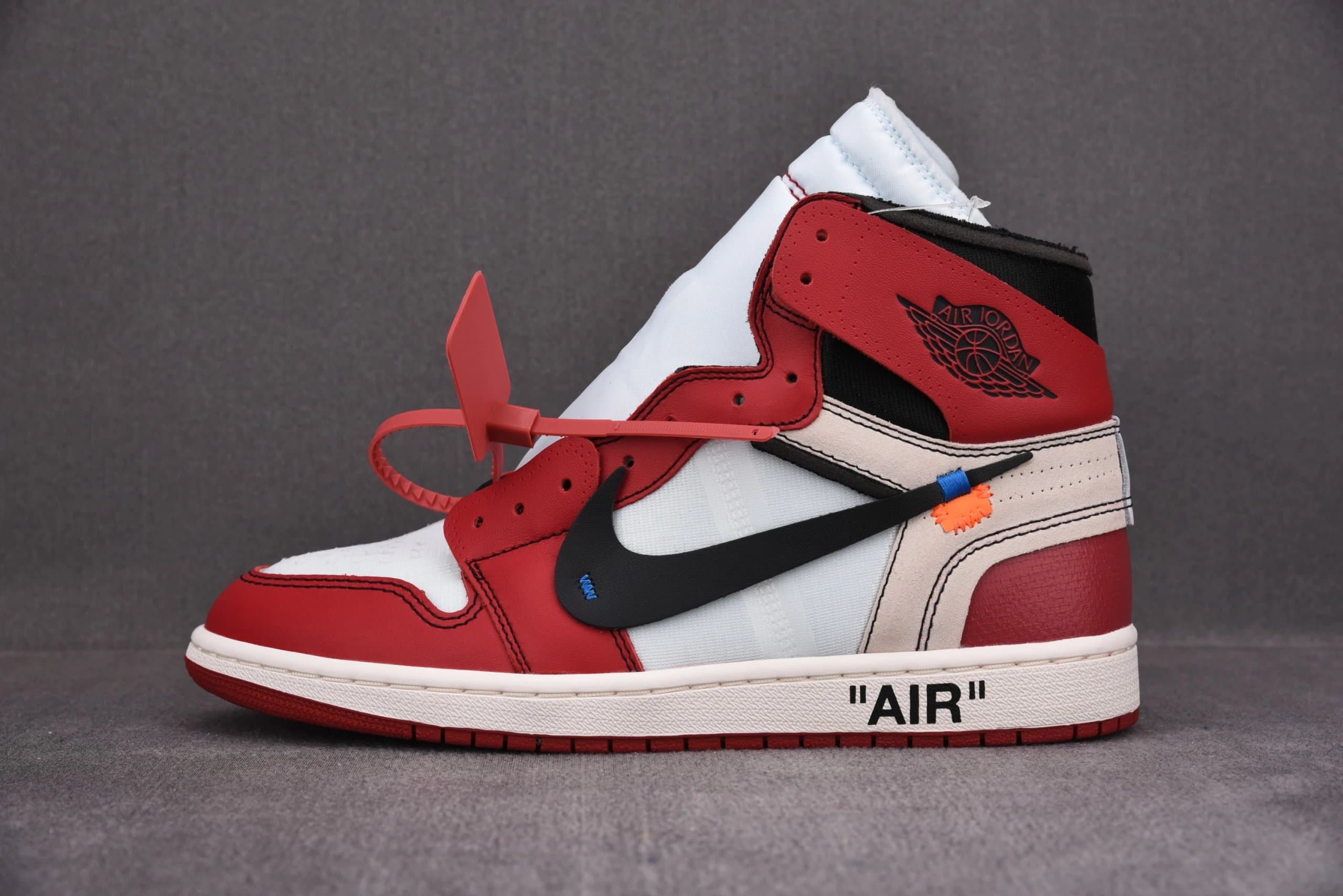 Air Jordan 1 High Shadow — 白红芝加哥 AA3834-101