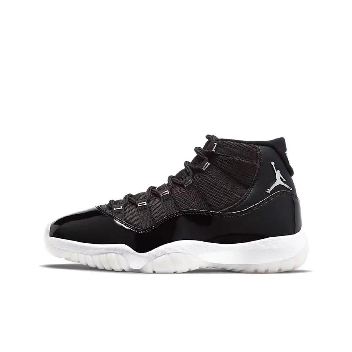 Air Jordan 11 Concord