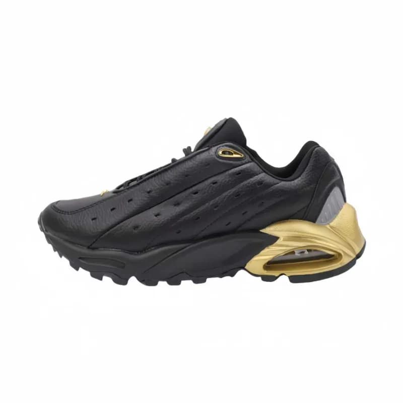 Nike Air Max TN Triple White — 黑金勾